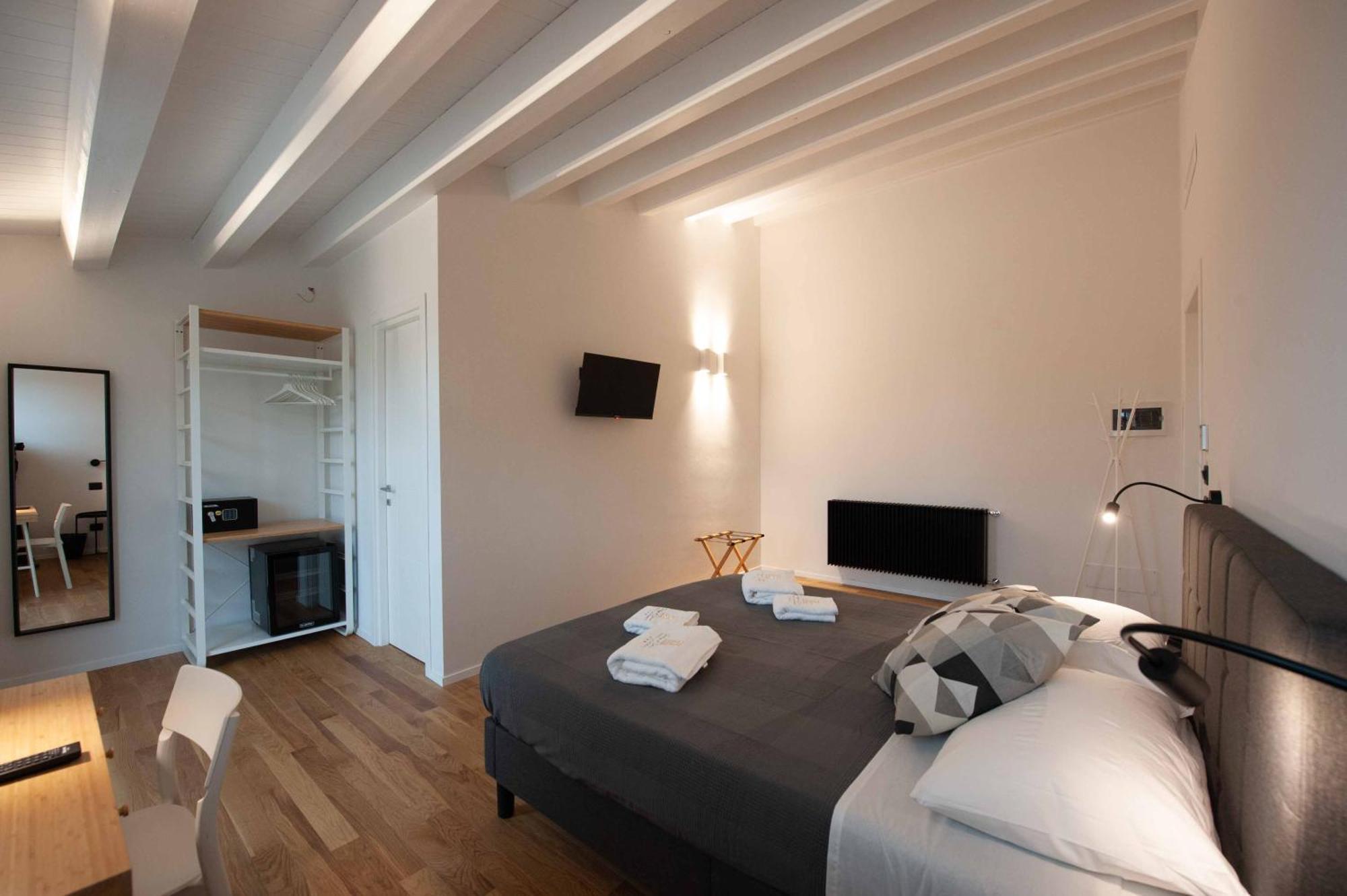 Palazzo Al Carmine Hotel Monreale Ruang foto